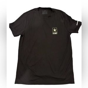 Men’s Army T Shirt — Medium